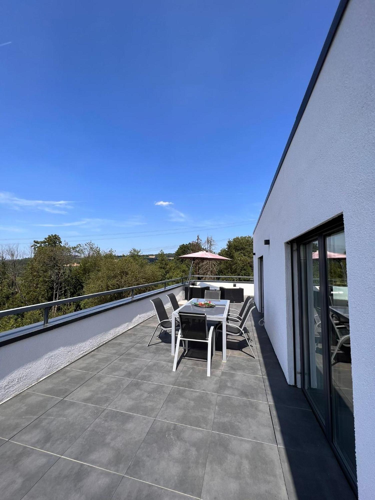 Penthouse M1 Lejlighed Neunkirchen  Eksteriør billede