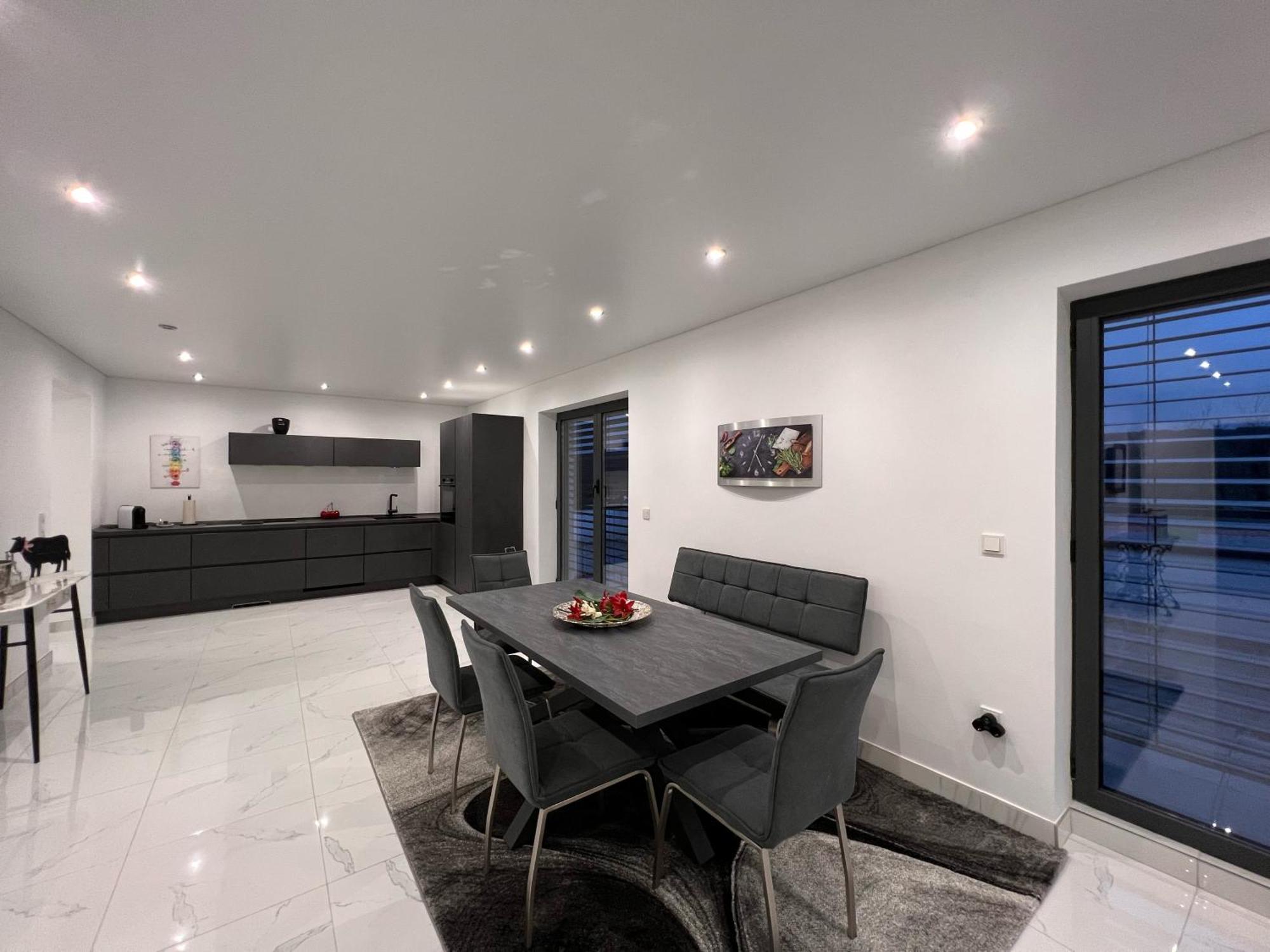 Penthouse M1 Lejlighed Neunkirchen  Eksteriør billede