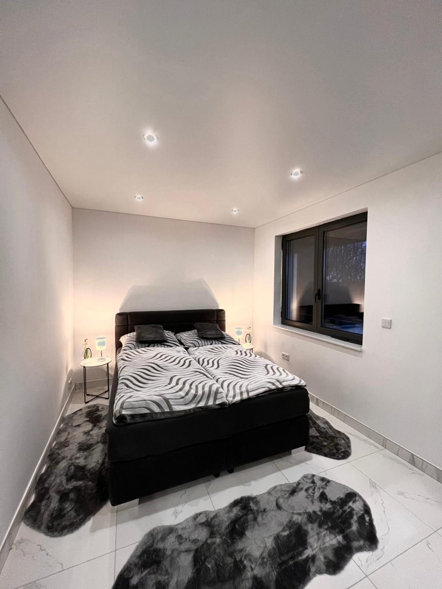 Penthouse M1 Lejlighed Neunkirchen  Eksteriør billede